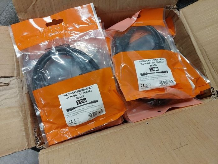 Job Lot 33x Brand New Mercury 1m IEC Power Extension Leads