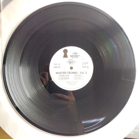Master Techno - Volume 2 - Top Secret Records - ITALIAN Pressing - Quality Early 90s TECHNO!
