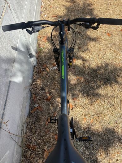 Carrera Endeavour Hybrid Bike