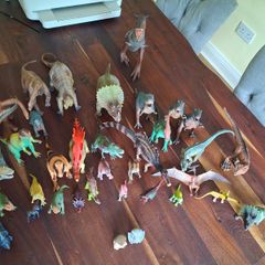 Dinasaurs