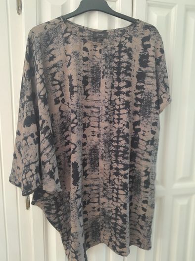Gossip Tunic