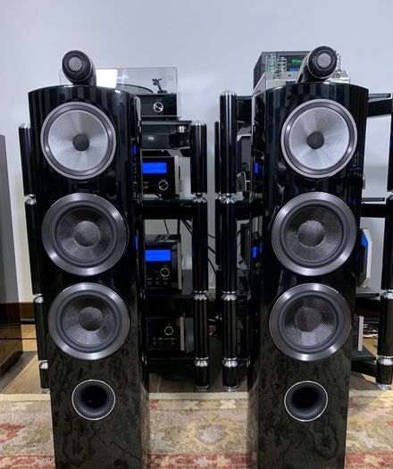 Stunning Iconic Like New Boxed Pristine Condition Bowers And Wilkins 804D3 Only Set in Ireland half the RRP