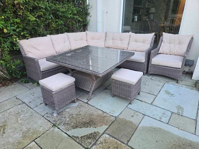 Outdoor Garden Rattan Dining Set & Storage Unit145cm Width 84 Depth 128 Height