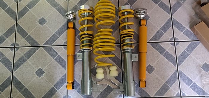 Opel / Vauxhall Astra H 2004-2010 Height Adjustable Coilovers