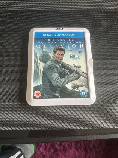 Oblivion Blu ray