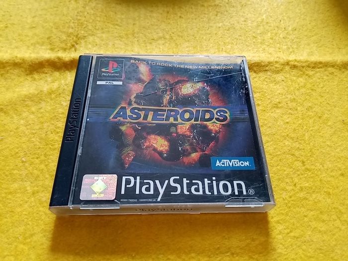 Asteroids PlayStation 1 Ps1 PlayStation 2 ps2 games Original