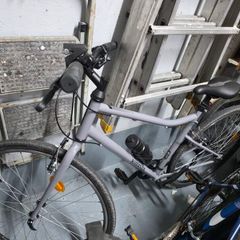 Decathlon Hybrid Bike