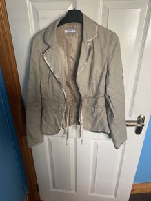 Vila Ladies Blazer- size small