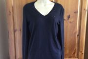 Tommy Hilfiger Ladies Navy Blue  jumper Small includes post