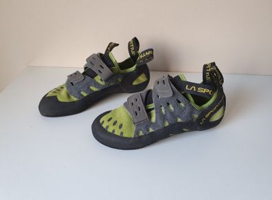 La Sportiva Rock climbing Shoes - Size 7.5