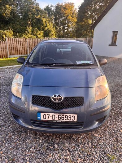 Toyota Yaris 1.0L 2007 (180,000km)