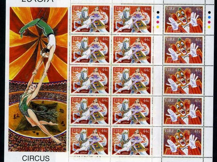 2002 Ireland Europa Circus (41c Clown & 44c Lady on Horse) Commemorative Stamp Sheetlet Mint Never Hinged (MNH)