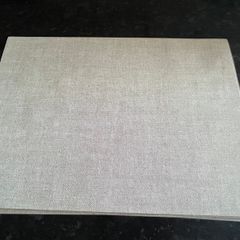 4 Vinyl Table Mats & 4 Bamboo Table Mats