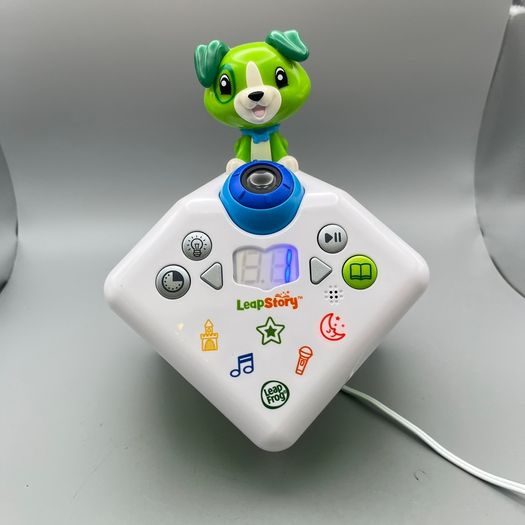 LeapFrog LeapStory Story Cube Projector Stories Songs Poems Lights & Sounds