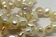 Vintage Baroque pearl necklace