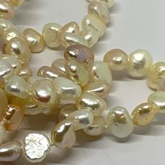 Vintage Baroque pearl necklace