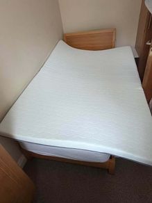 Memory foam mattress topper