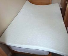 Memory foam mattress topper