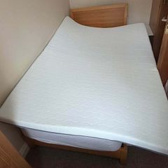 Memory foam mattress topper
