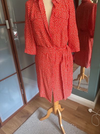 Free Post today ONLY- Mint Velvet Orange Polka Dot Shirt Dress with belt - Size 8
