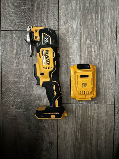 DeWALT 18V XR Brushless Oscillating Multi-Tool