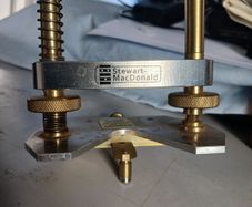 Stewmac Router attachment + guide