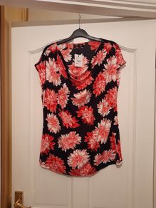 Cowl neck tshirt Bnwt