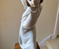 Lladro Angelic Figurine