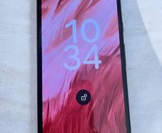 Google Pixel 7a Dual Sim 128GB Mobile Phone Black Very Good Condition