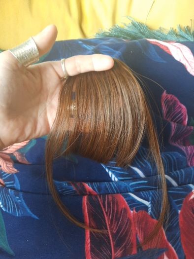 clip in fringe