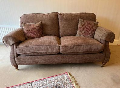 Quality Settee & 2 Matching Armchairs - Excellent Condition