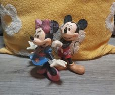 Disney traditions mickey and minnie