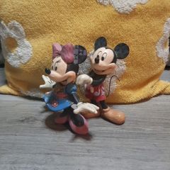 Disney traditions mickey and minnie