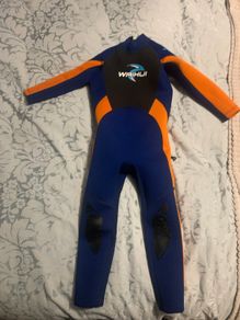 kids wetsuit 5-6 years used once