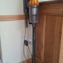 Dyson v15 vacuum cleaner Image 4