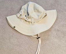 Men's Tan and Khaki Hat