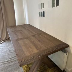 Diamond Furniture Horsen X-Leg Dining table