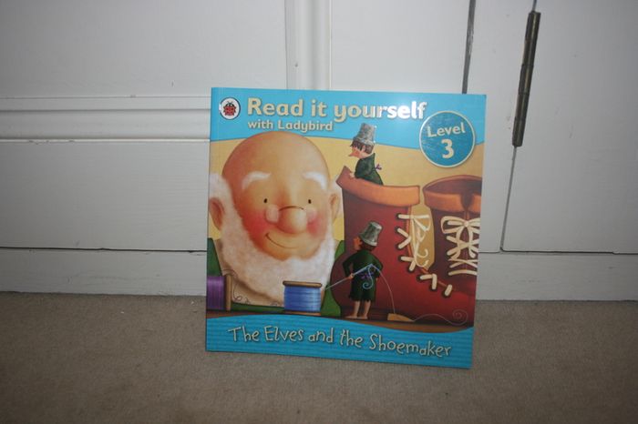 Ladybird Children's Book - The Elves and the Shoemaker Like New