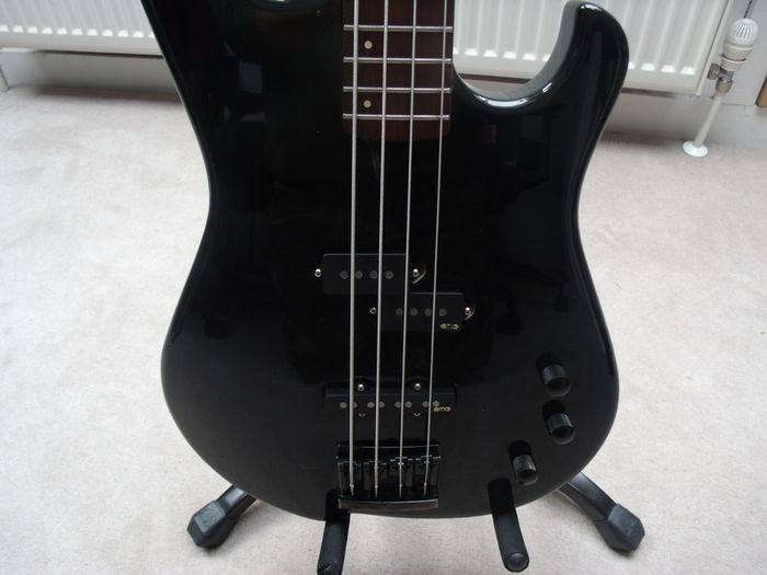 Lag Rockline bass guitar - Handmade in Toulouse France (1986)