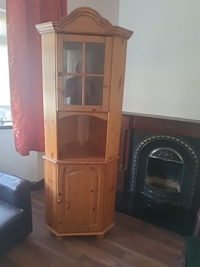 vintage measurements H194cm W68cms D56cms