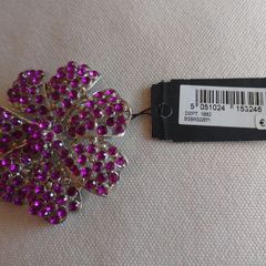 Brooch