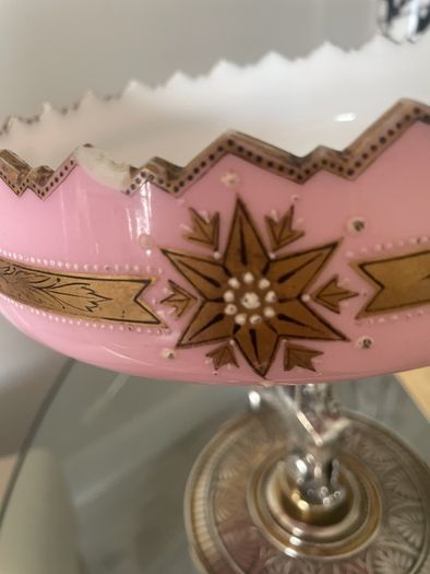 Beautiful Art Deco Glass Bowl