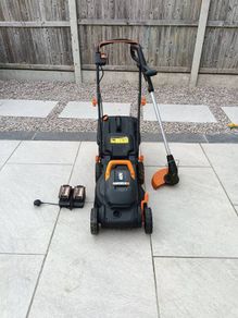 Worx Cordless 40V Lawn Mower & 20V Grass Strimmer.