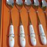 New Aynsley Living Daisy Chain Pastry/Ice Cream Spoons Image 4