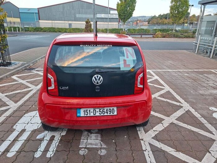 Volkswagen up! 2015