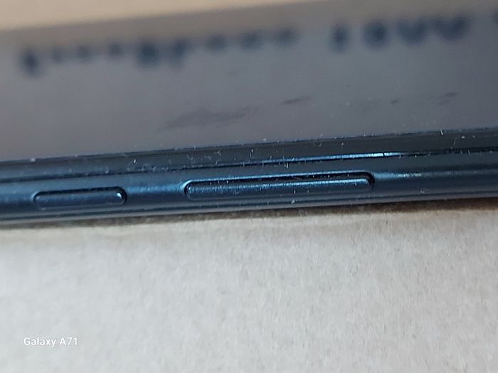6 Mobile Phones for parts or repair, not powering on