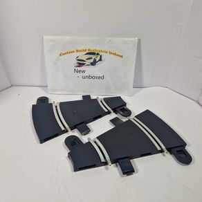 Scalextric C8278: 2x New Radius 1 22.5 degrees Curve Track . ( r1 )