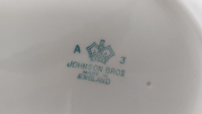 Lovely Vintage Set of Two Matching Graduated Platters by Johnson Bros in a Fabulous Floral and Foliage Pattern on a Lemon Yellow Banding, Priced as a Pair
