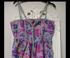 Ladies A. Wear pretty top new with tags