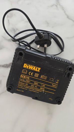 dewalt charger
